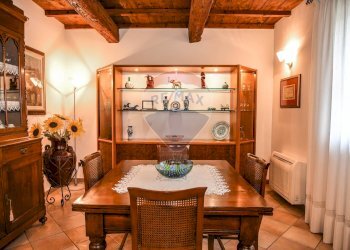 Sala da pranzo - Villa Strada Coramina
 
52, Ostellato - foto 27