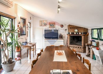 Sala da pranzo - Villa Strada Coramina
 
52, Ostellato - foto 45