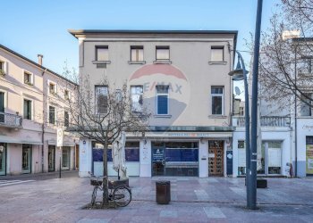 Edificio all\'aperto - Ufficio Rovigo - foto 1