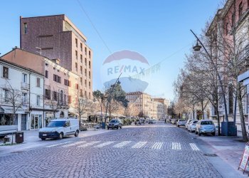 Edificio all\'aperto - Ufficio Rovigo - foto 26