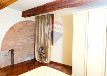 Camera / camera da letto - Quadrilocale Ferrara - foto 28