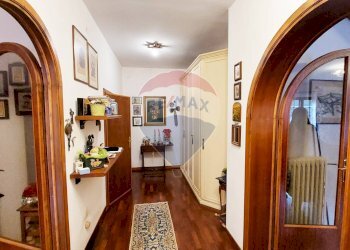 Hall / corridoio - Villa Piombino - foto 7