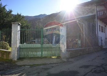 Casa all\'aperto - Casa semi indipendente Via Orsiera
 
27, Mattie - foto 99