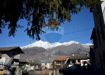 Vista delle montagne - Casa semi indipendente Via Orsiera
 
27, Mattie - foto 104