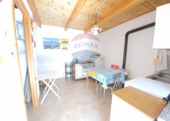 Sala da pranzo - Casa semi indipendente Borgata Favella
 
24, Rubiana - foto 19