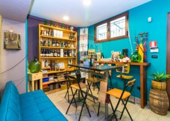 Sala da pranzo - Shop strada giaveno
 
31, Trana - photo 16