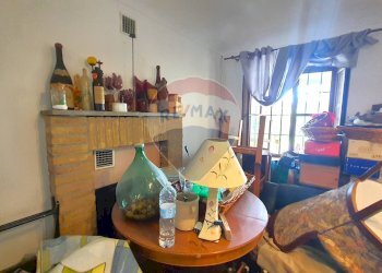 Soggiorno - Quadrilocale via ratti
 
6, Trana - foto 25