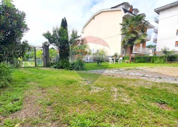 Giardino - Quadrilocale via ratti
 
6, Trana - foto 31