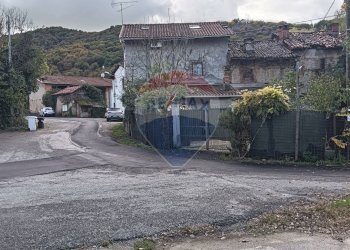 Casa all\'aperto - Magazzino via marmolada
 
40, Trana - foto 10