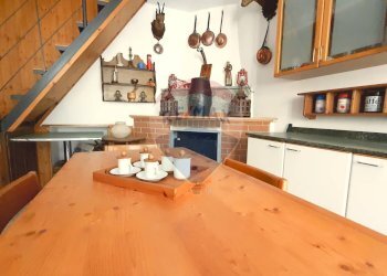 Sala da pranzo - Casa semi indipendente via vallone
 
17, Mattie - foto 7