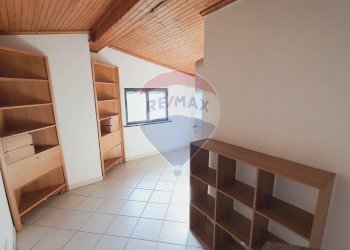 Hall / corridoio - Casa semi indipendente via vallone
 
17, Mattie - foto 19