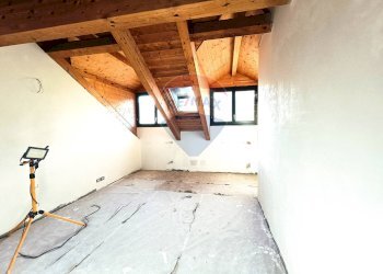 Stanza vuota - Bilocale Via Torino
 
17, Cantalupa - foto 8