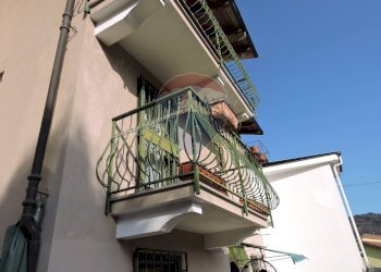 Edificio all\'aperto - Casa semi indipendente Borgata Peata
 
3, Giaveno - foto 11