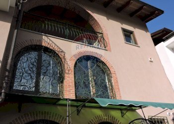 Edificio all\'aperto - Casa semi indipendente Borgata Peata
 
3, Giaveno - foto 18