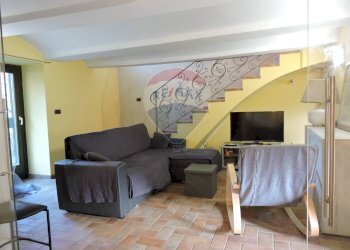 Soggiorno - Casa semi indipendente Borgata Peata
 
3, Giaveno - foto 36