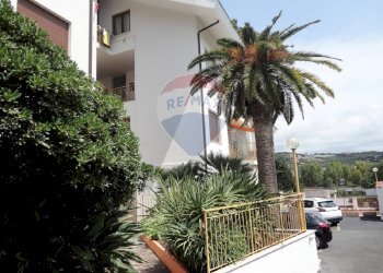 Edificio all\'aperto - Monolocale Via Diano San Pietro, Diano Marina - foto 2