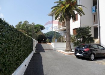 Edificio all\'aperto - Monolocale Via Diano San Pietro, Diano Marina - foto 3