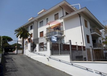 Edificio all\'aperto - Monolocale Via Diano San Pietro, Diano Marina - foto 7