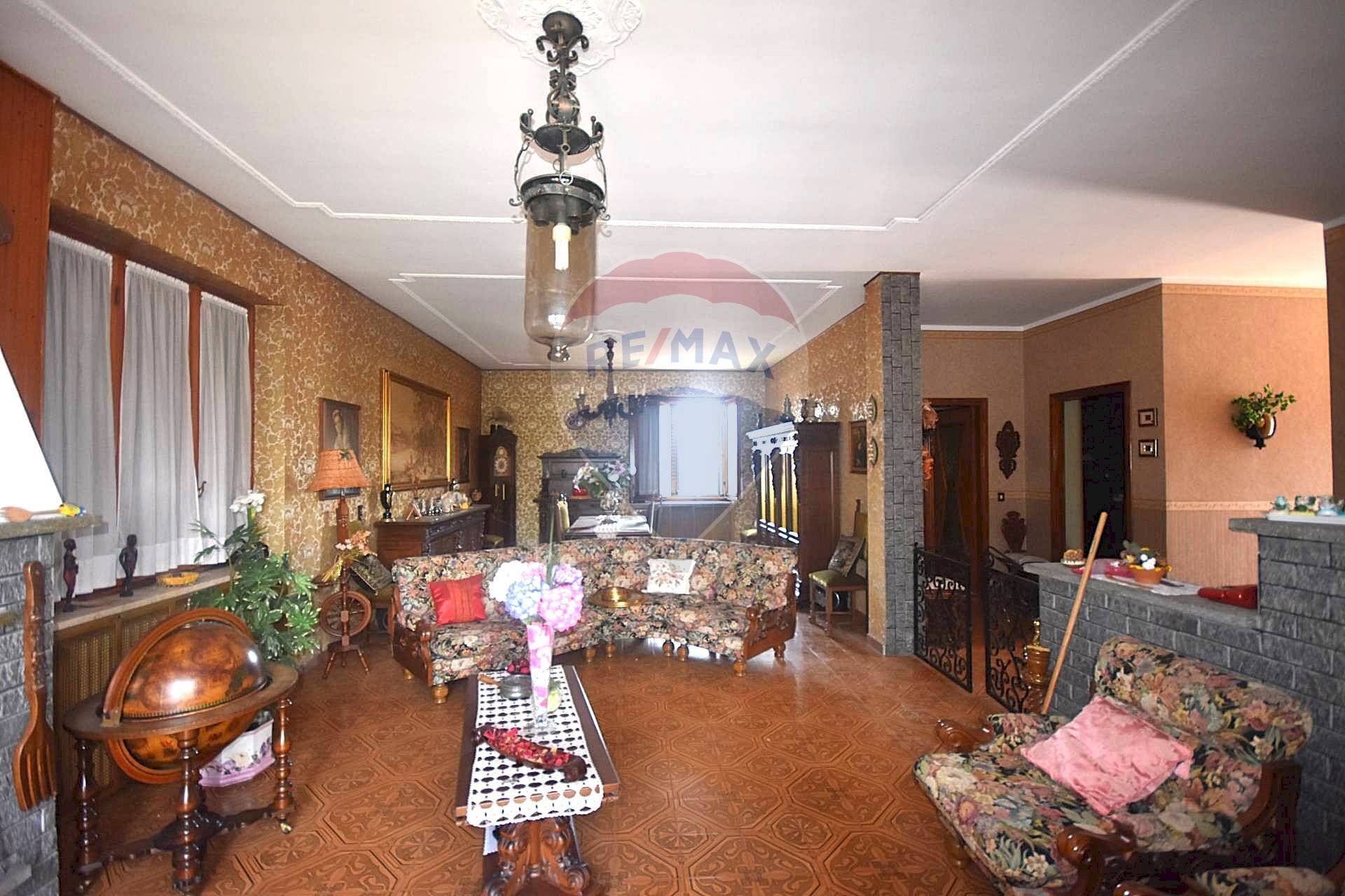 Soggiorno - Four-room apartment via della Torre
 
17, Buttigliera Alta - photo 3