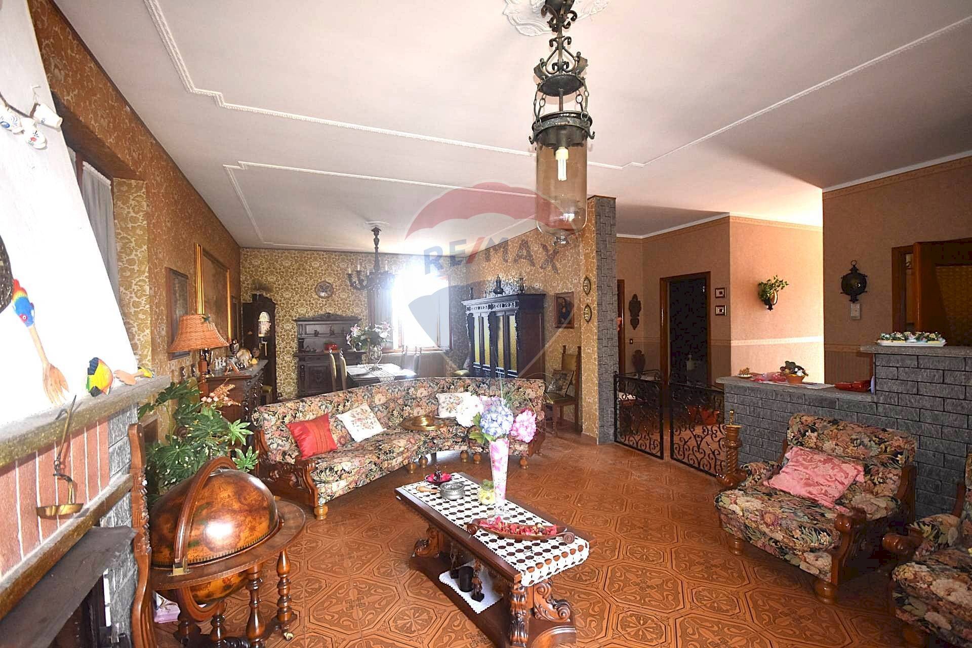 Soggiorno - Four-room apartment via della Torre
 
17, Buttigliera Alta - photo 1