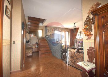 Hall / corridoio - Quadrilocale via della Torre
 
17, Buttigliera Alta - foto 12