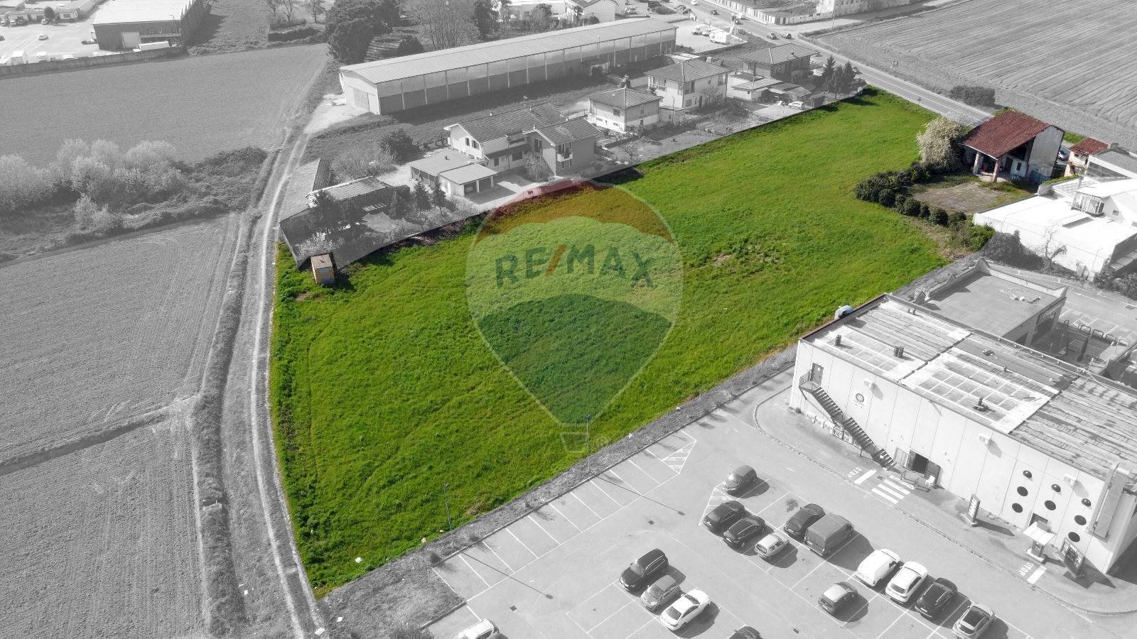 Posizione della mappa - Terreno edificabile Via Novara
 
135, Trecate - foto 1