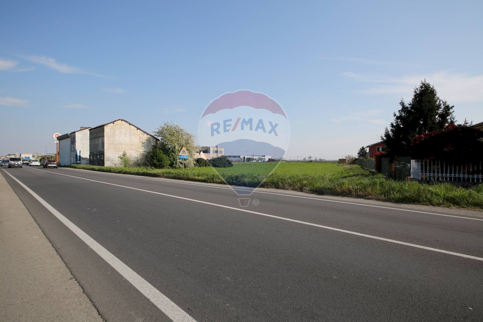 Casa all\'aperto - Terreno edificabile Via Novara
 
135, Trecate - foto 3