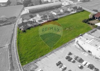 Posizione della mappa - Terreno edificabile Via Novara
135, Trecate - foto 1