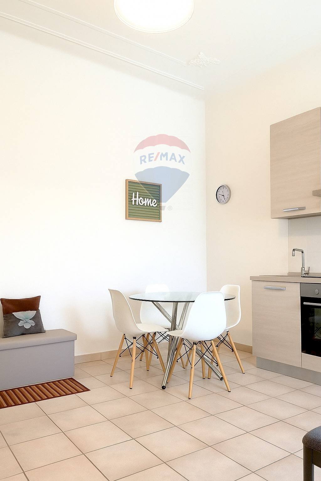 Sala da pranzo - Three-room apartment Via Tiziano Vecellio
 
3, Alessandria - photo 1