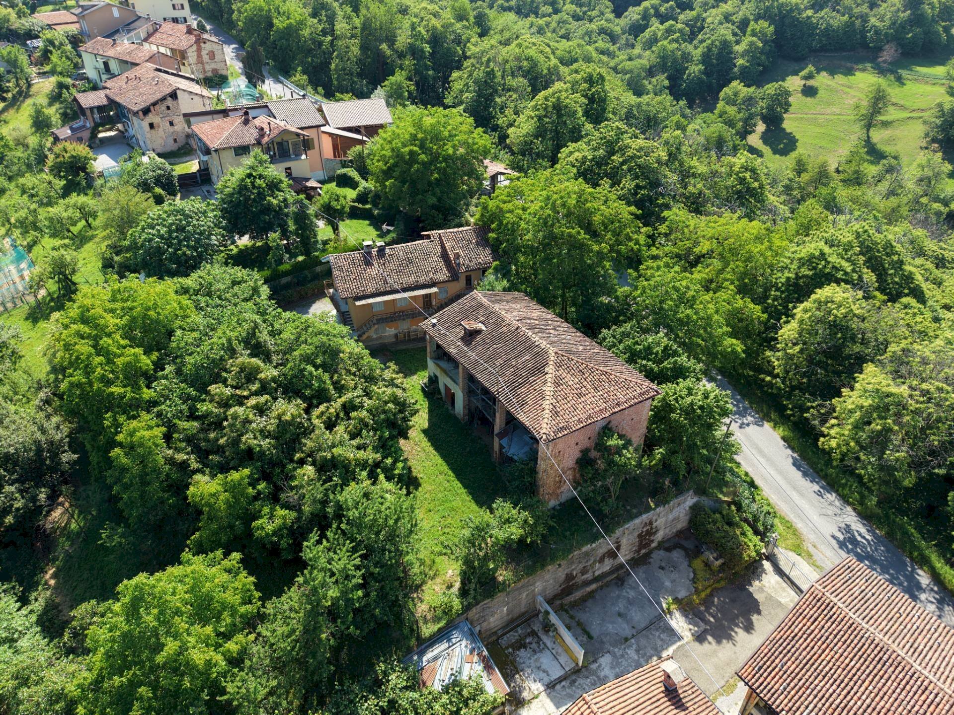 foto con drone - Casa indipendente Via San Giuseppe
13, Monastero di Vasco - foto 2