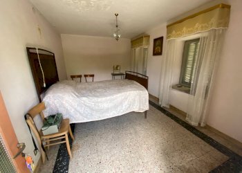 camera - Independent house Via San Giuseppe
 
13, Monastero di Vasco - photo 13