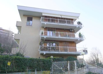 Foto 25 - Three-room apartment Strada Ponte Verde
 
5/10, Torino - photo 25