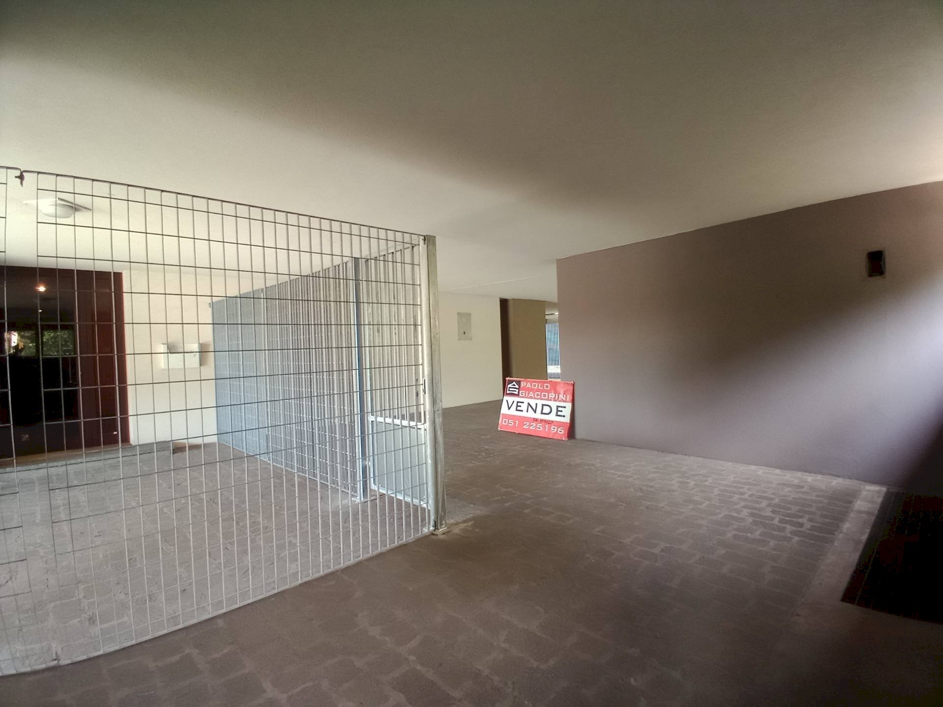 Foto 3 - Magazzino Via Fossolo
 
34, Bologna - foto 3