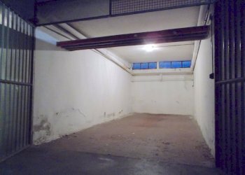 Foto 6 - Box Via Zaccherini Alvisi
 
10, Bologna - foto 6