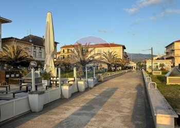 Edificio all\'aperto - Apartment Camaiore - photo 40