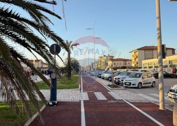 Edificio all\'aperto - Apartment Camaiore - photo 42