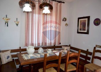 Sala da pranzo - Casa indipendente Molazzana - foto 14