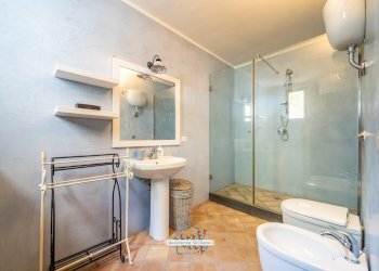 Foto 9 - Three-room apartment Via Umberto I
 
14, Santa Marina Salina - photo 9
