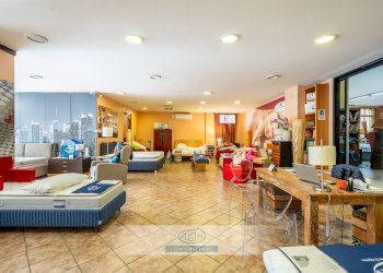 Foto 19 - Locale Commerciale Via Vincenzo Barbera
 
21, Palermo - foto 19