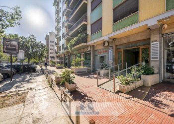 Foto 42 - Locale Commerciale Via Vincenzo Barbera
 
21, Palermo - foto 42