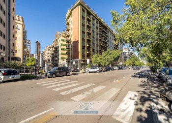 Foto 47 - Locale Commerciale Via Vincenzo Barbera
 
21, Palermo - foto 47