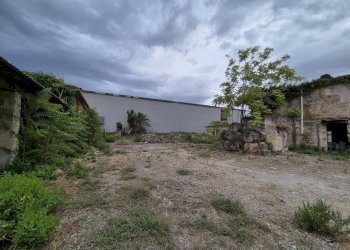 Foto 8 - Capannone Piazza Sant'orsola
 
1, Palermo - foto 8