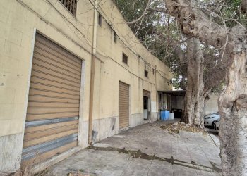 Foto 10 - Capannone Piazza Sant'orsola
 
1, Palermo - foto 10