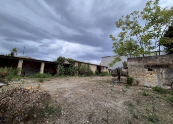 Foto 27 - Capannone Piazza Sant'orsola
 
1, Palermo - foto 27