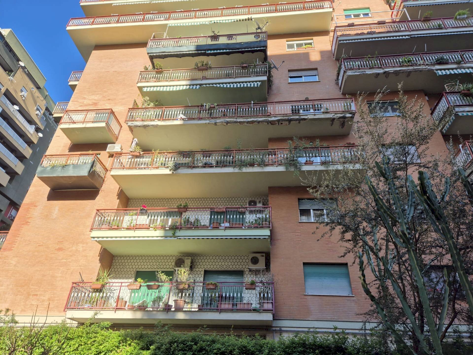 Foto 1 - Appartamento Viale Croce Rossa
 
81, Palermo - foto 1