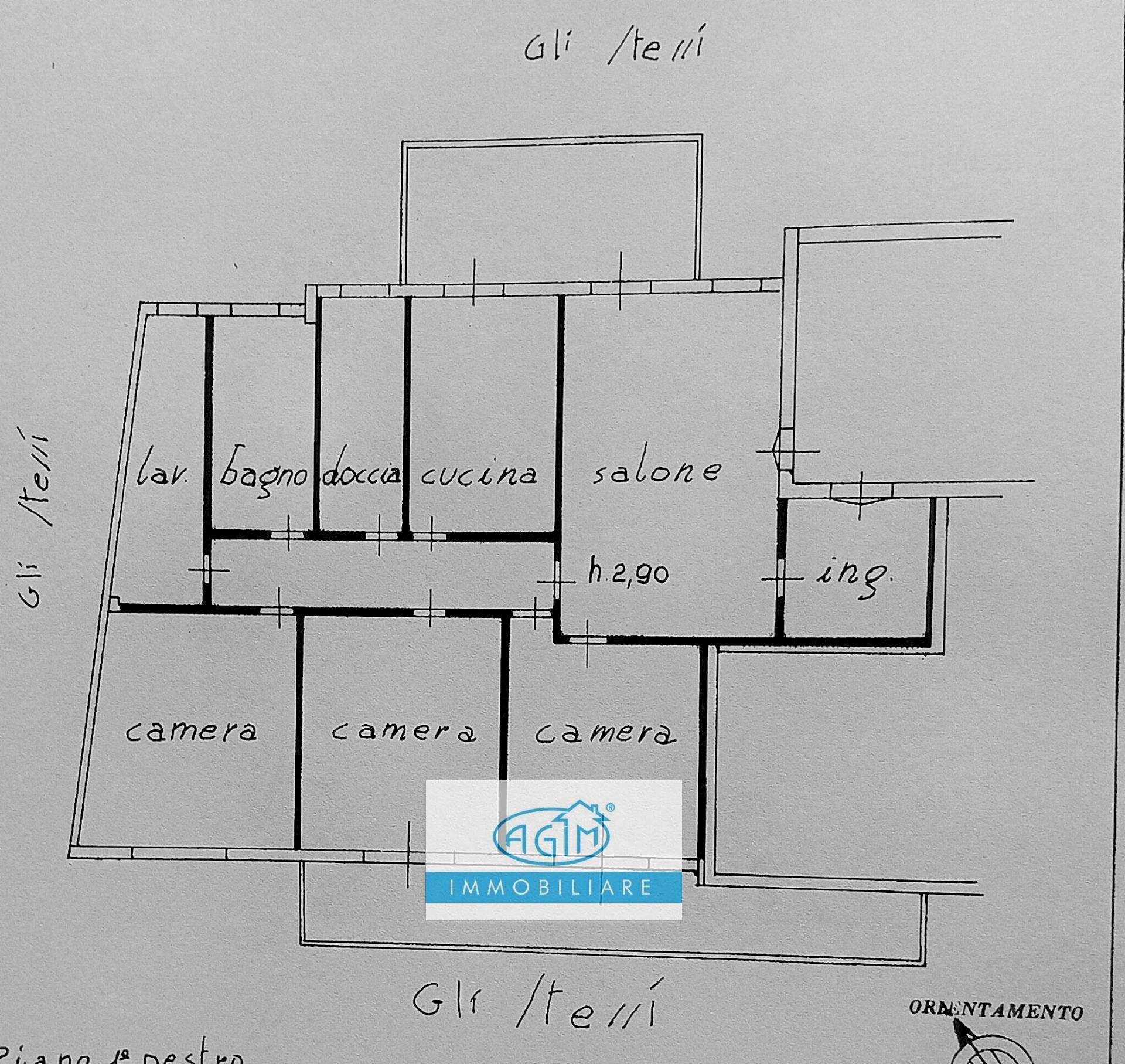 Foto 30 - Appartamento Viale Croce Rossa
 
81, Palermo - planimetria 1