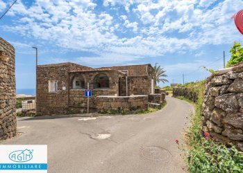 Foto 1 - Villa Kania
 
97, Pantelleria - foto 1
