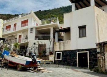 Foto 11 - Casa indipendente Via Rombo
 
1, Leni - foto 11