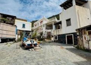 Foto 12 - Casa indipendente Via Rombo
 
1, Leni - foto 12