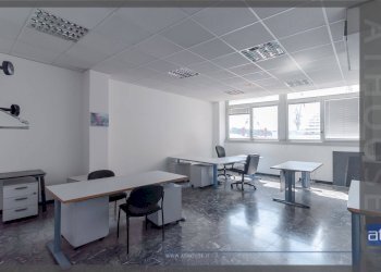 Foto 7 - Office Via Karl Ludwig Von Bruck
 
32, Trieste - photo 7